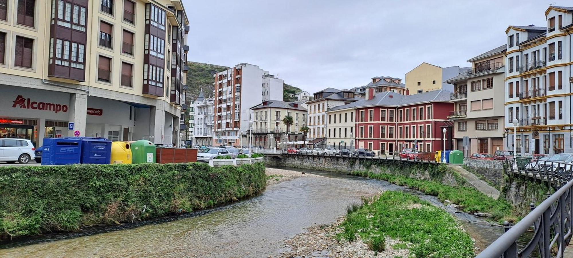 Pilarin Apartment Luarca Exterior photo